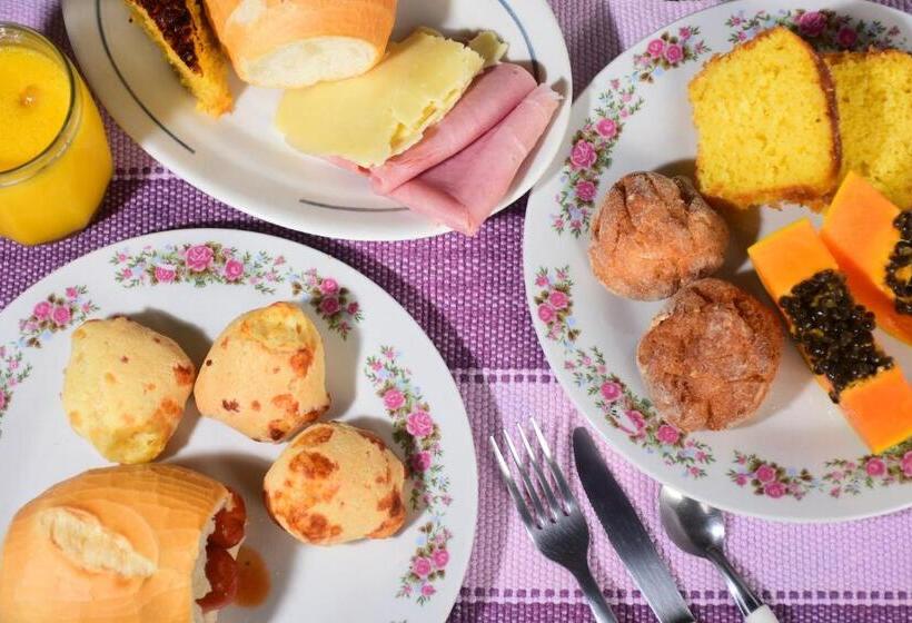 پانسیون Pousada Toro Real