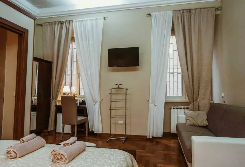 پانسیون Ronda St. Angelo Suites