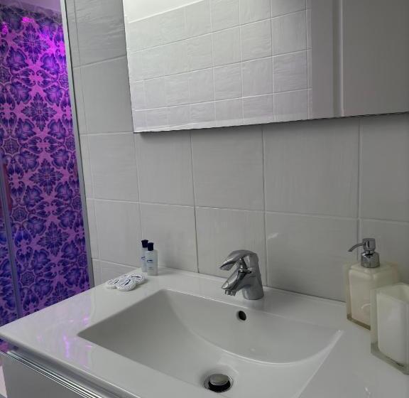 Pharus Miseni Suites And Rooms