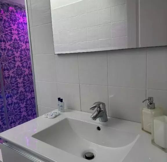 Pharus Miseni Suites And Rooms