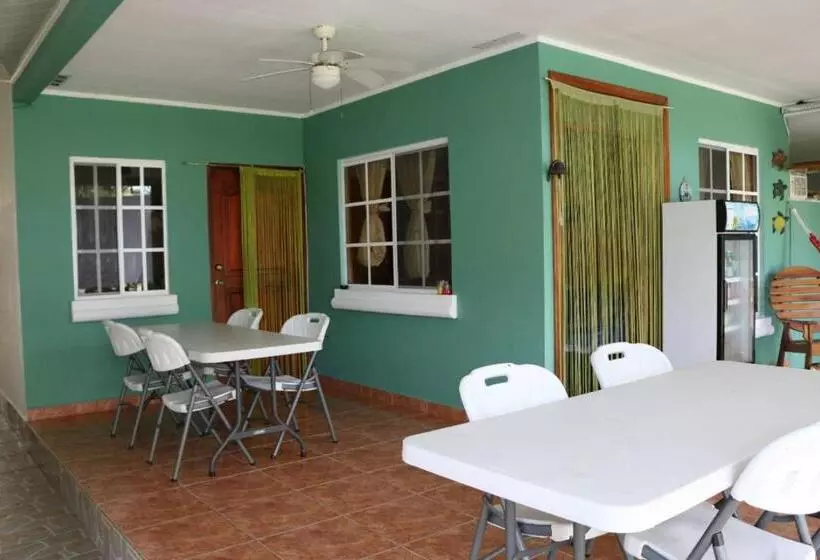 ホテル Bed And Breakfast Little Italy