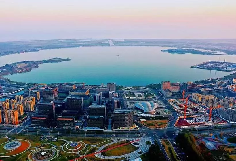 Hotelli Holiday Inn Shanghai Dishui Lake By Ihg