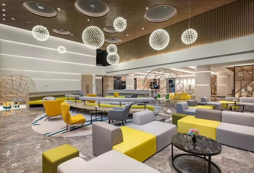 Hotelli Holiday Inn Shanghai Dishui Lake By Ihg