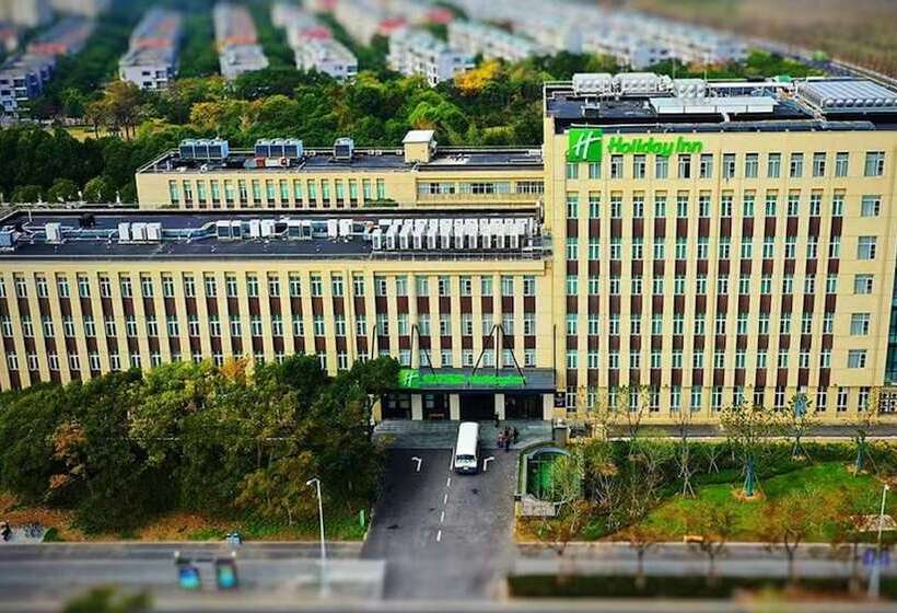 فندق Holiday Inn Shanghai Dishui Lake By Ihg