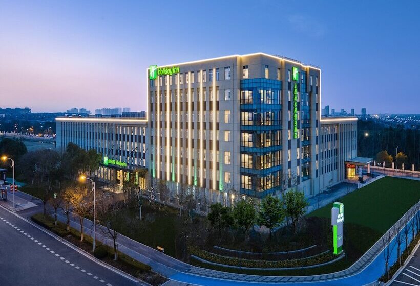 فندق Holiday Inn Shanghai Dishui Lake By Ihg