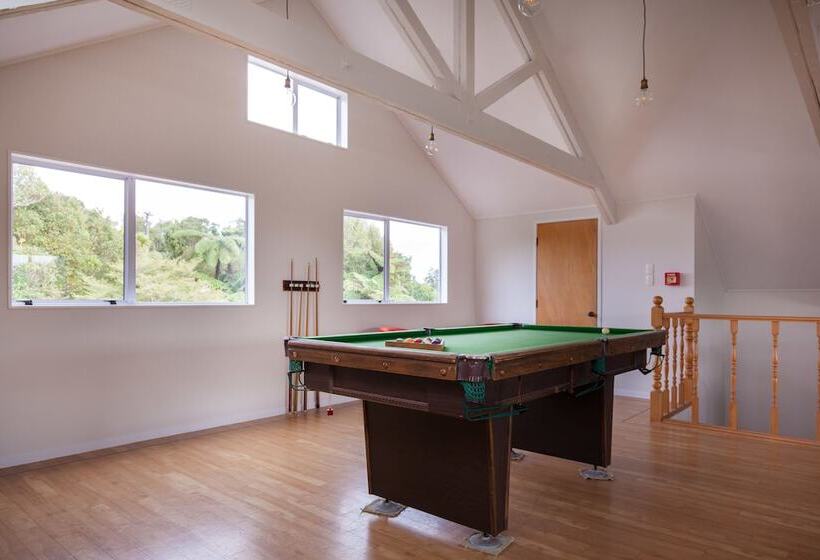 בית מלון כפרי Patuha Rainforest Retreat