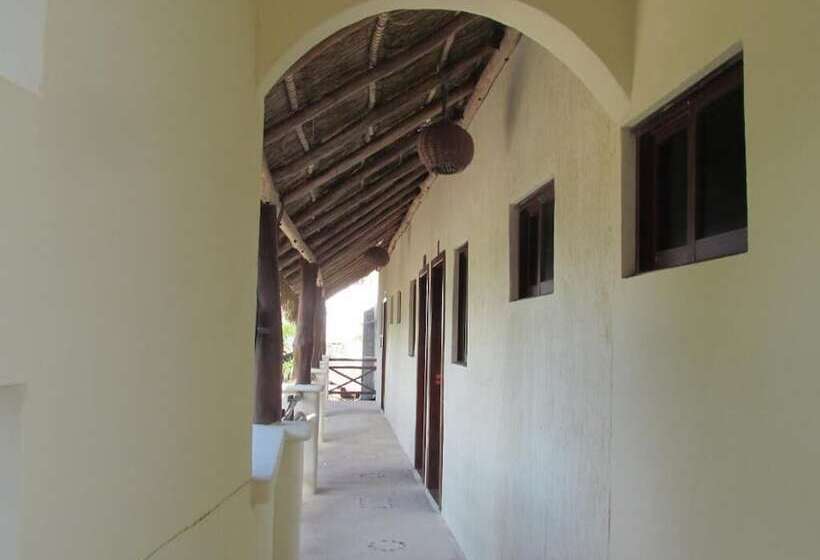 فندق Porto Coral