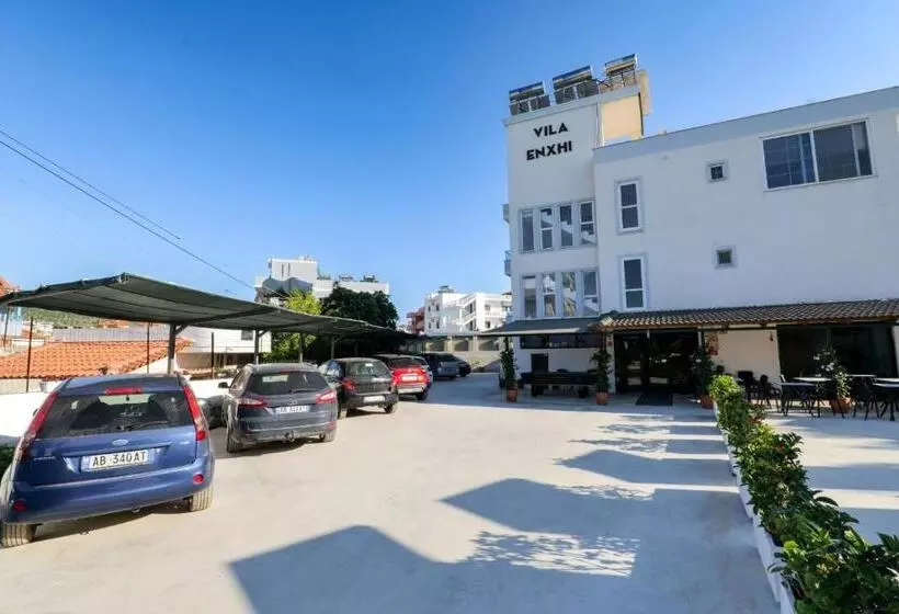 پانسیون Vila Enxhi