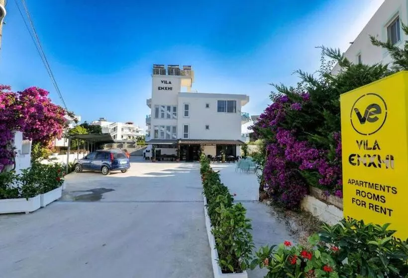 پانسیون Vila Enxhi