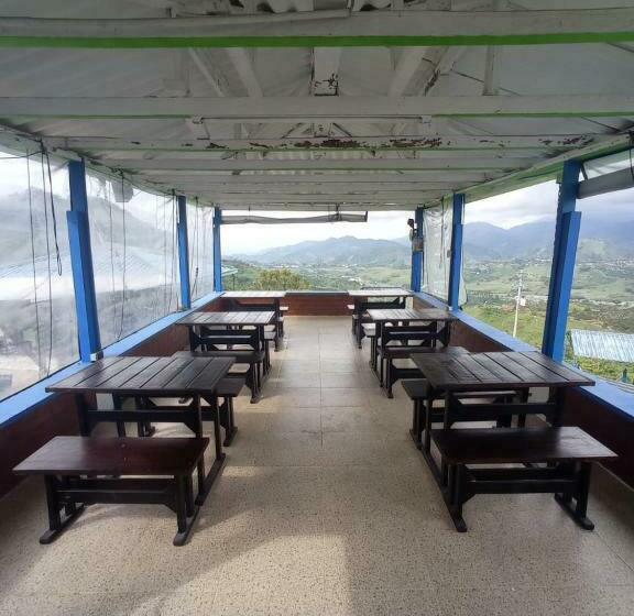 Ecohotel Rural Troya