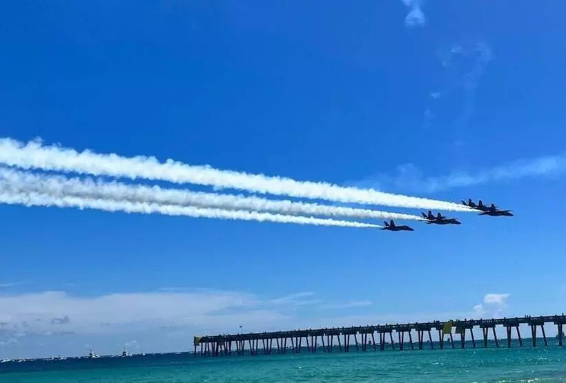 Hotelli Holiday Inn Express & Suites Gulf Breeze   Pensacola Area, An Ihg