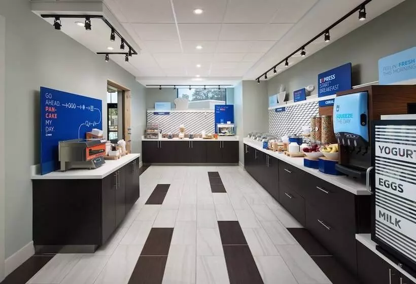 Hotelli Holiday Inn Express & Suites Gulf Breeze   Pensacola Area, An Ihg