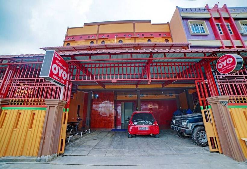Hotel Oyo 90387 Sepakat Guest House