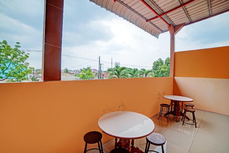 Hotel Oyo 90387 Sepakat Guest House