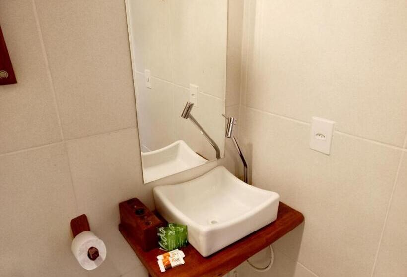 Chalé Palhano Beach