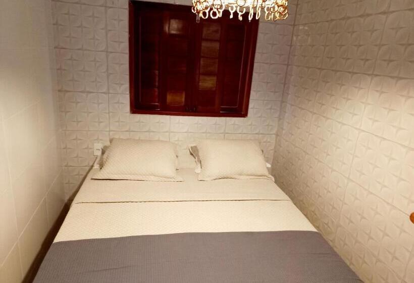 Chalé Palhano Beach