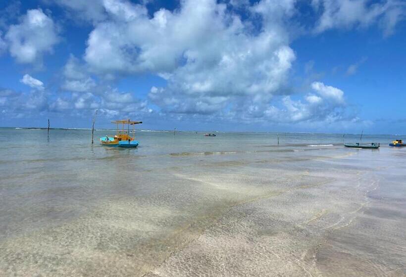 Chalé Palhano Beach