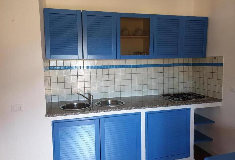 Elba Island Resort Pool & Tennis