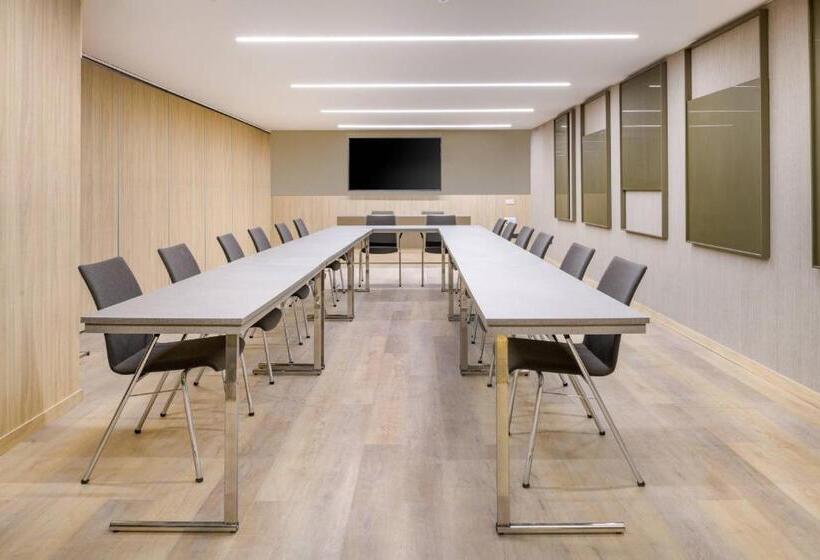 Ac Hotel By Marriott Tenerife