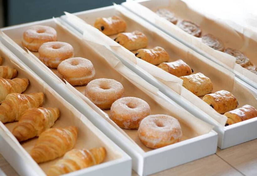 Ac Hotel By Marriott Tenerife