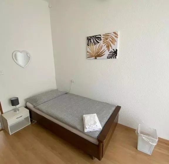ホテル Bellavista Cavigliano