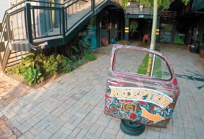 Bonito Motobox   Hotel Container