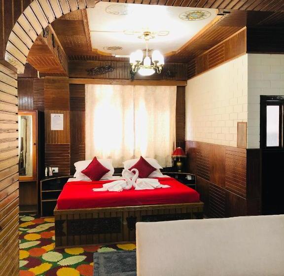 ホテル Montis Soyang Premium Heritage