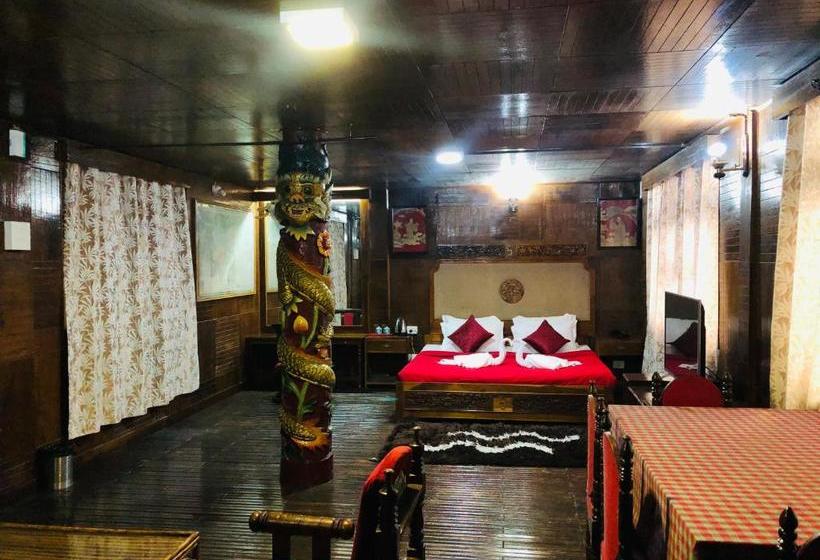 ホテル Montis Soyang Premium Heritage