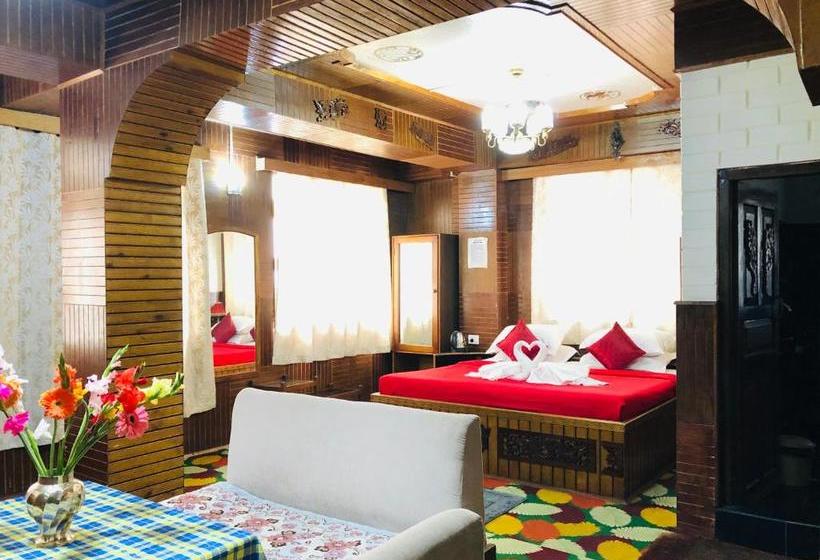 ホテル Montis Soyang Premium Heritage