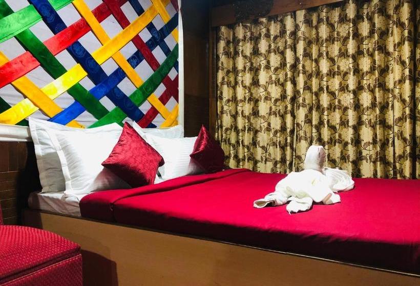 ホテル Montis Soyang Premium Heritage