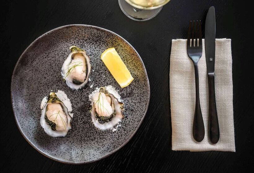 ホテル Mövenpick  Hobart