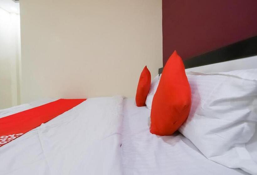 Hotell Oyo 78901 Highway Inn