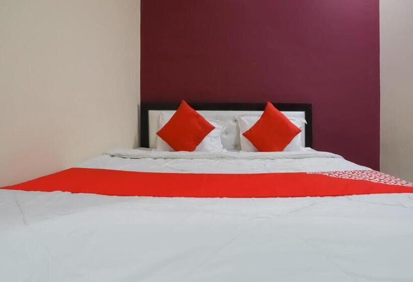 Hotell Oyo 78901 Highway Inn