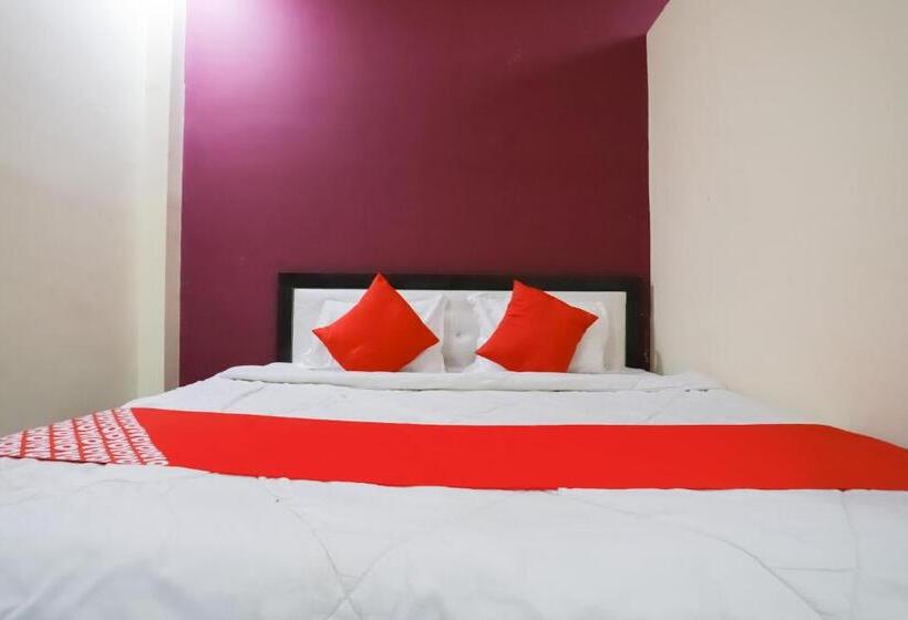 Hotell Oyo 78901 Highway Inn