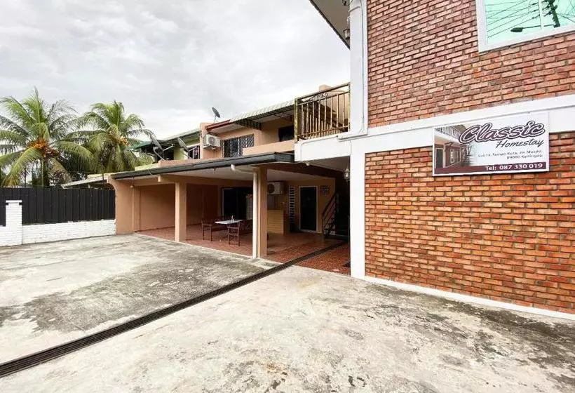 ホテル Oyo 90217 Classic Homestay Keningau