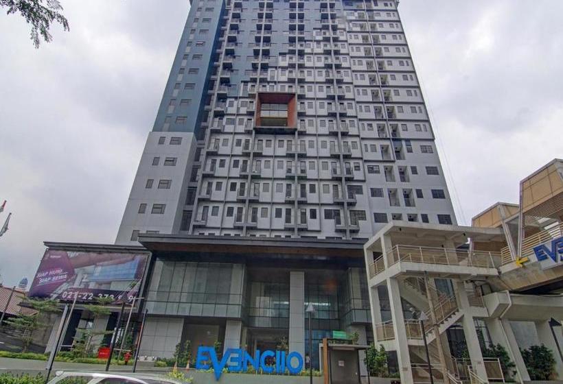 בית מלון כפרי Oyo 90339 Evenciio Apartment