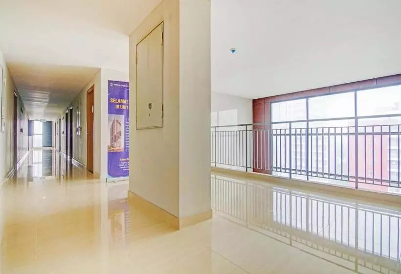 ホテル Oyo 90339 Evenciio Apartment