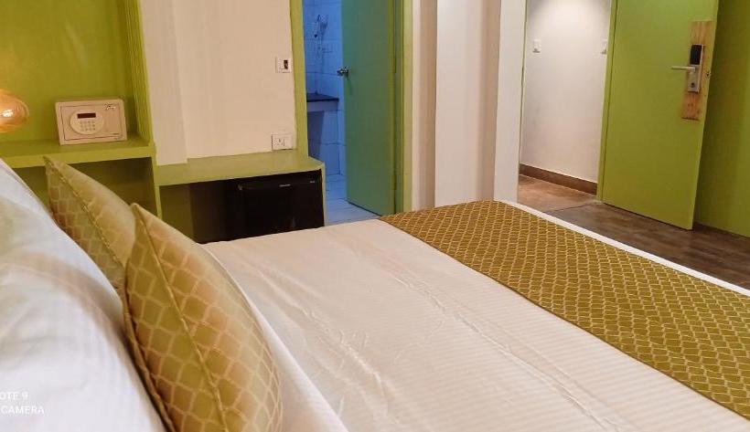 ホテル Tarangi Mussoorie