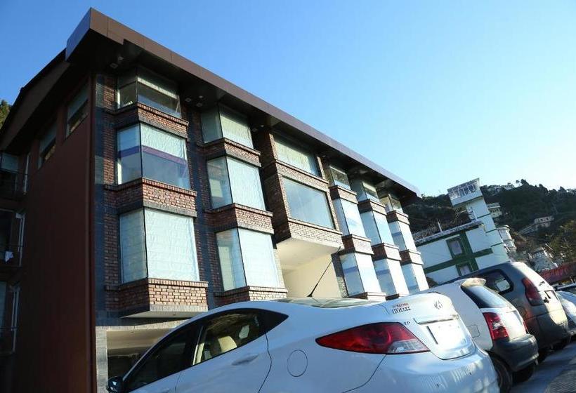 ホテル Tarangi Mussoorie