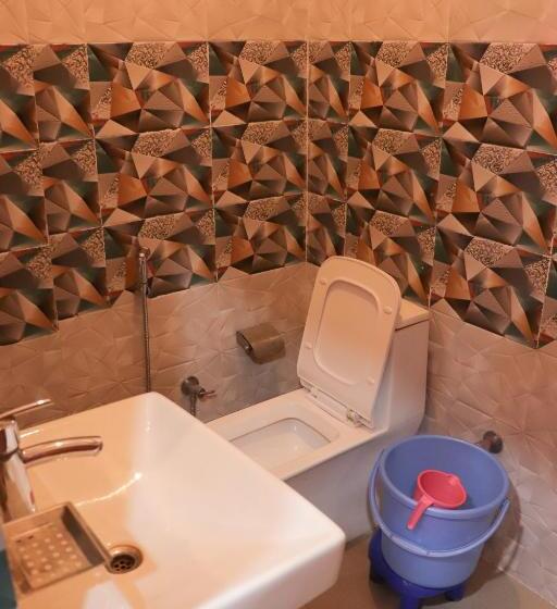 Hotel The Royal Galaxy