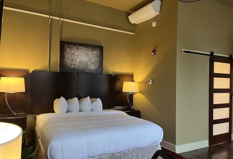 ホテル The Skylight