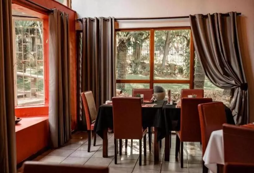 Hotelli 247 @ White River