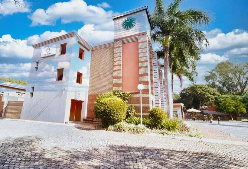 Hotelli 247 @ White River