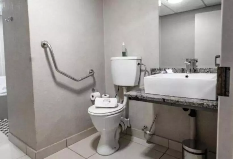 Hotelli 247 @ White River