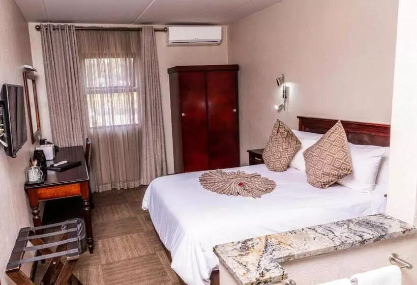 Hotelli 247 @ White River