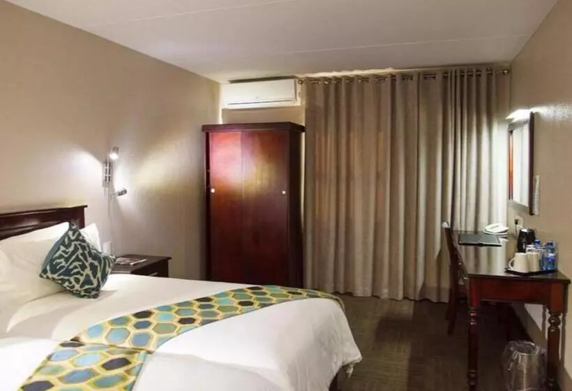 Hotelli 247 @ White River