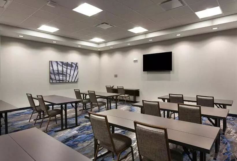 ホテル Fairfield By Marriott Inn & Suites Statesville