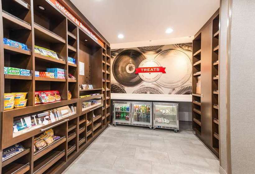 ホテル Hampton Inn & Suites Benton Harbor