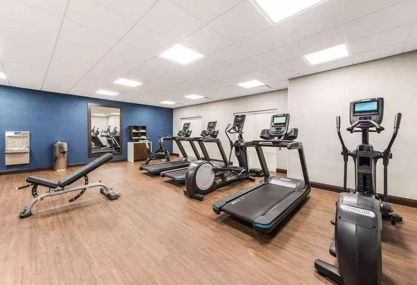 ホテル Hampton Inn & Suites Benton Harbor