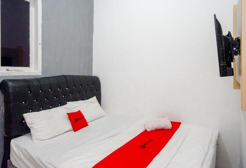 فندق Reddoorz Syariah Near Alun Alun Kajen